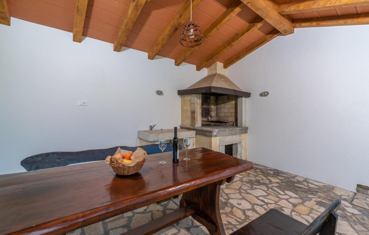 Spacious Four-Bedroom Villa Marija Klostar Exterior foto