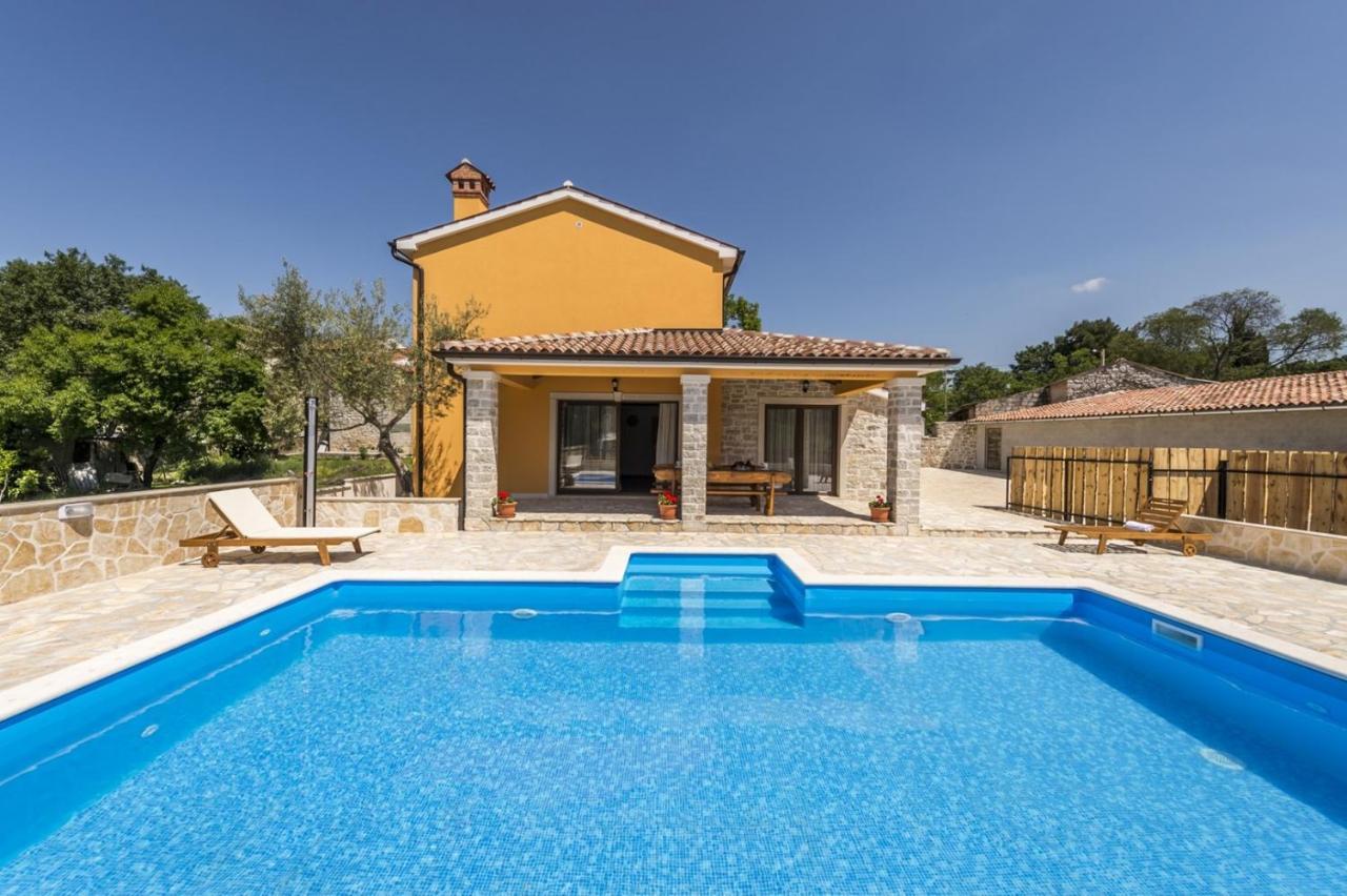 Spacious Four-Bedroom Villa Marija Klostar Exterior foto