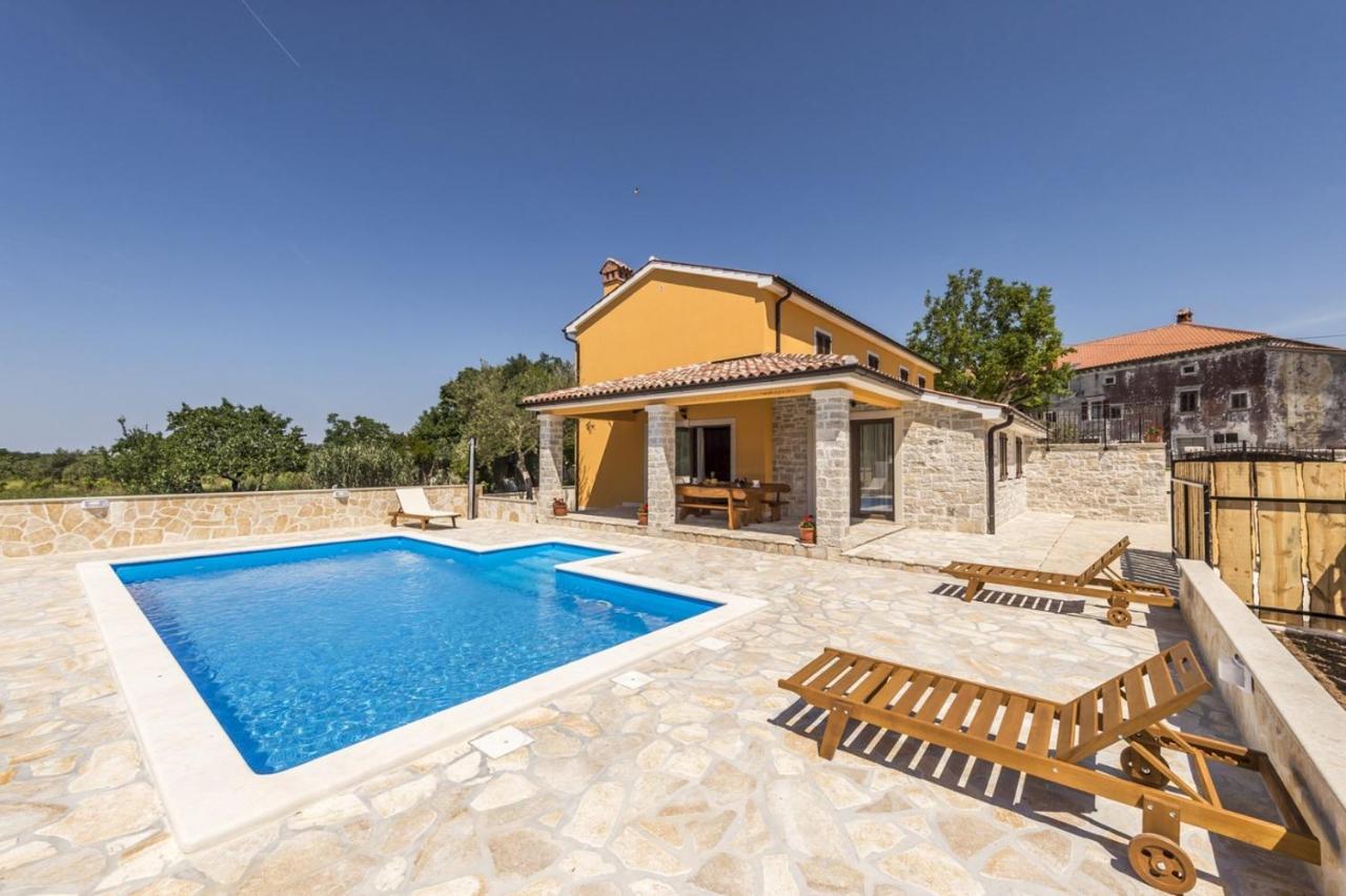 Spacious Four-Bedroom Villa Marija Klostar Exterior foto