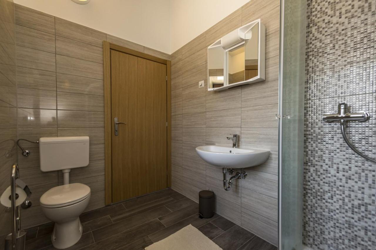 Spacious Four-Bedroom Villa Marija Klostar Exterior foto